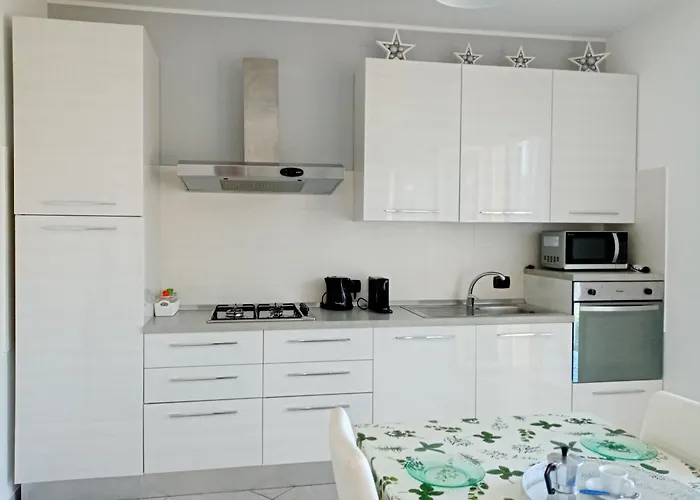 Casa Betty View - *